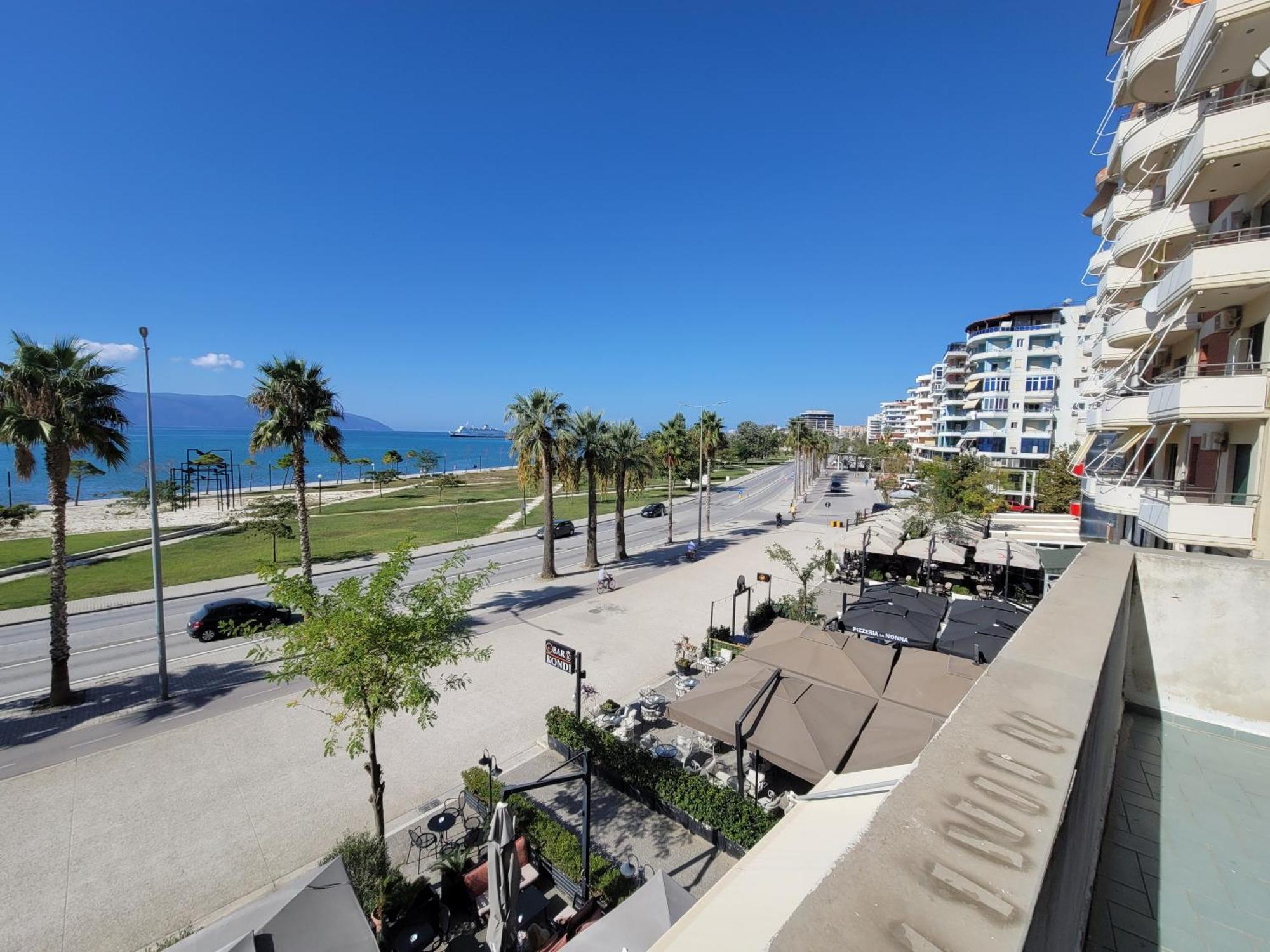 Haris Hotel Vlorë Exterior foto